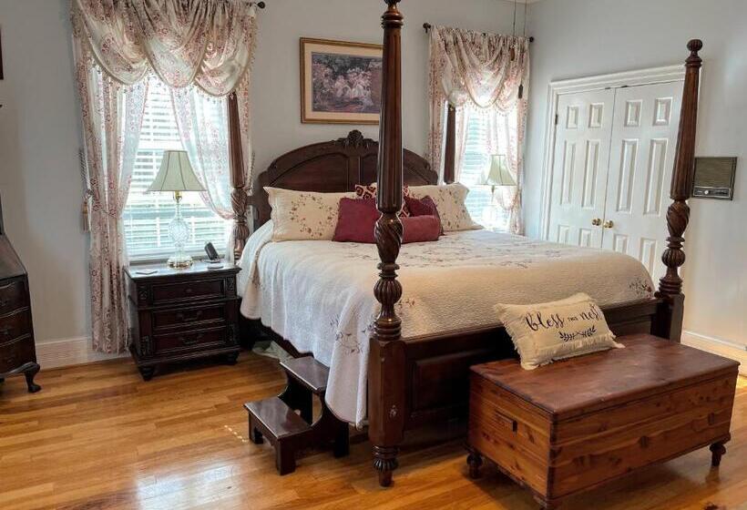 مبيت وإفطار The Virginia Cliffe Inn