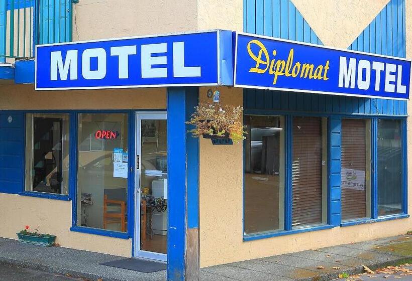 Diplomat Motel