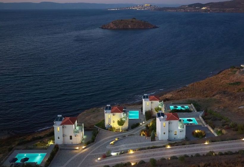 Eleia Seafront Suites & Villas
