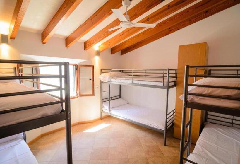 Embat Alberg Juvenil   Hostel