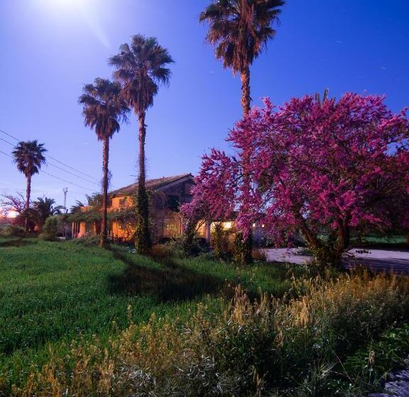 Embat Alberg Juvenil   Hostel