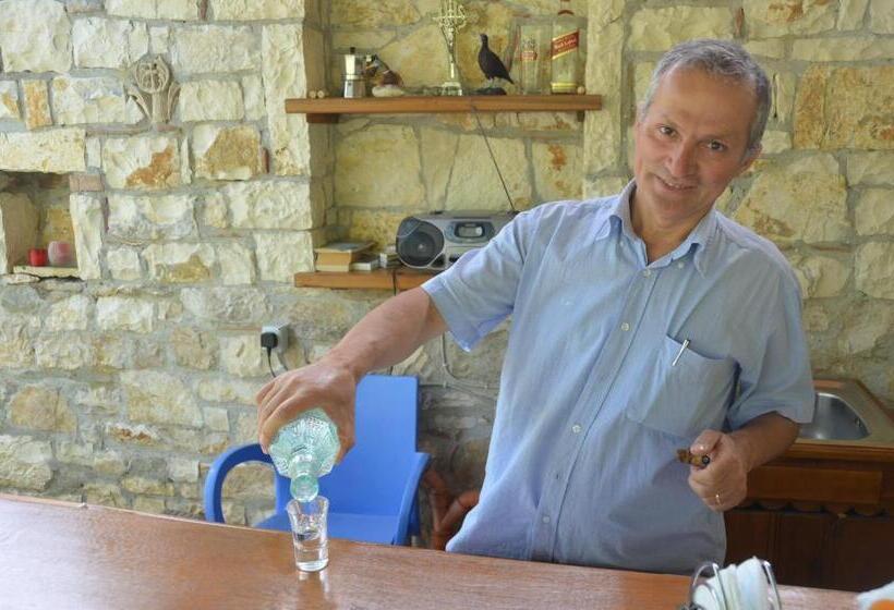 Guesthouse & Hostel Lorenc