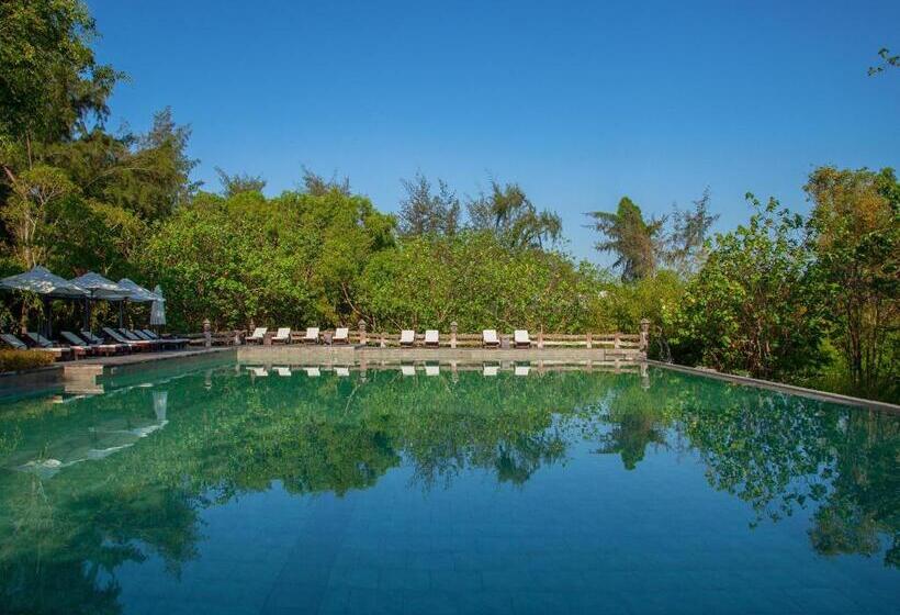 Ho Tram Beach Boutique Resort & Spa