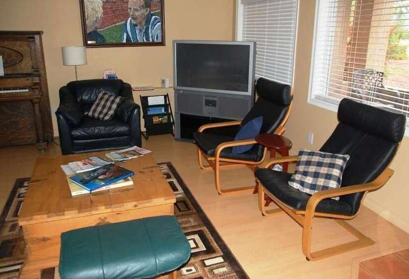 هتل A Vacation Paradise At Quail Ridge B&b