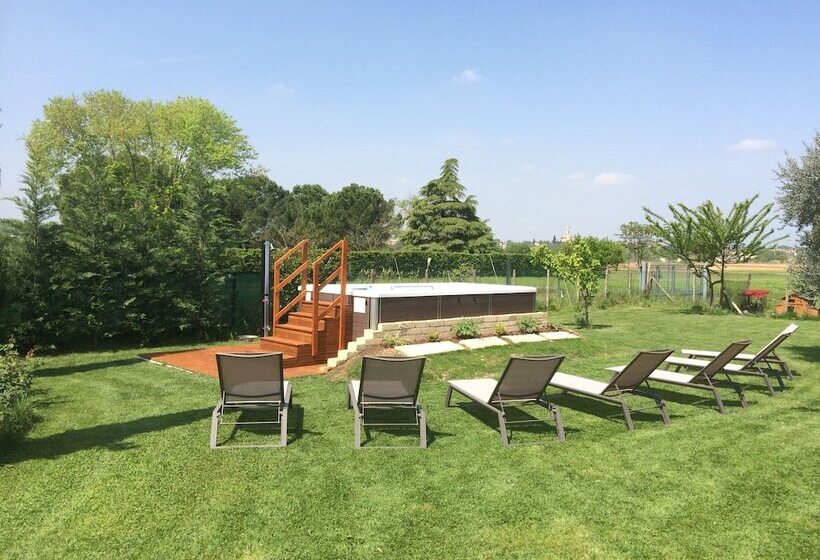 ホテル Agriturismo Al Tralcio