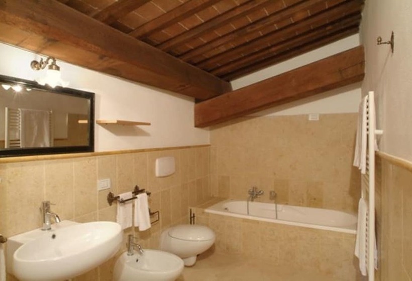 فندق Agriturismo Tenuta Armaiolo