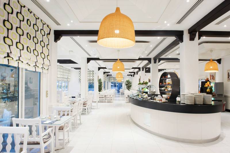 هتل Al Hamra Village