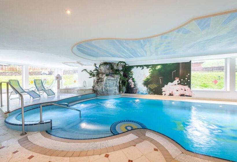 בית מלון כפרי Alpino Wellness & Spa