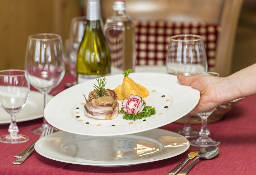 בית מלון כפרי Alpino Wellness & Spa