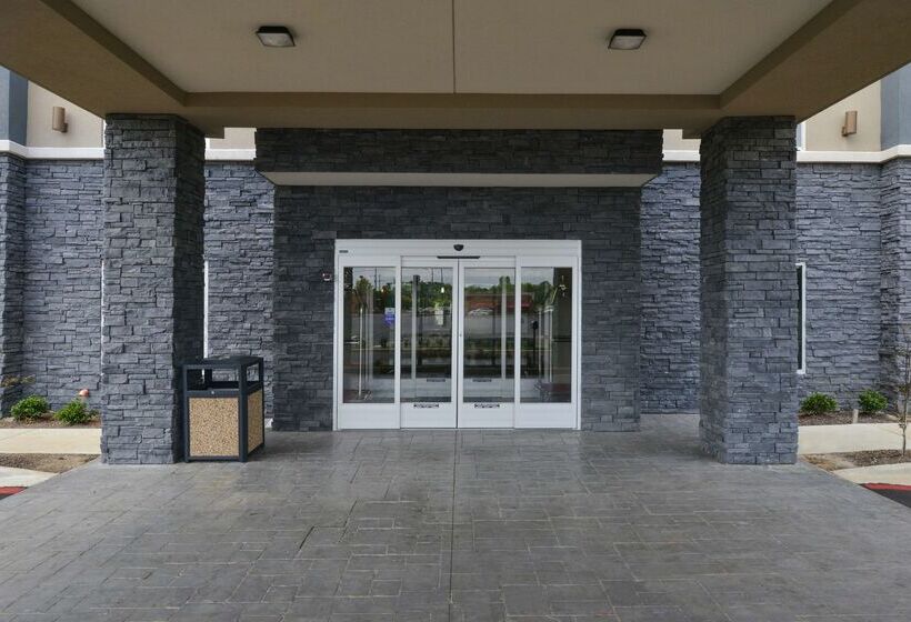 فندق Americas Best Value Inn & Suites