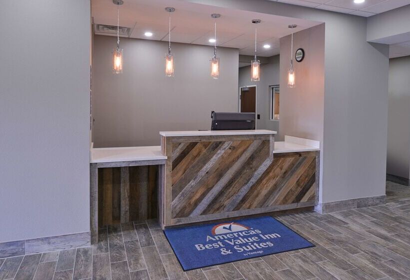 فندق Americas Best Value Inn & Suites