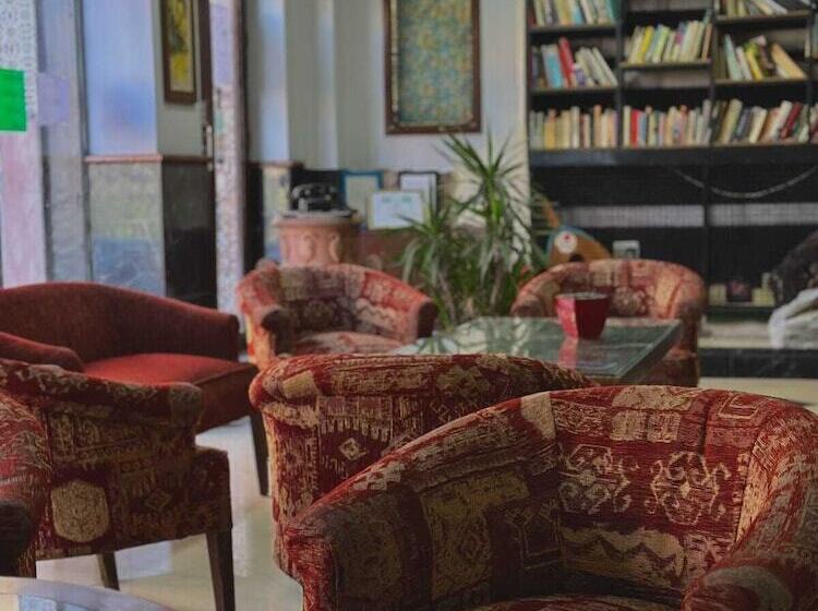 هتل Pasha Boutique