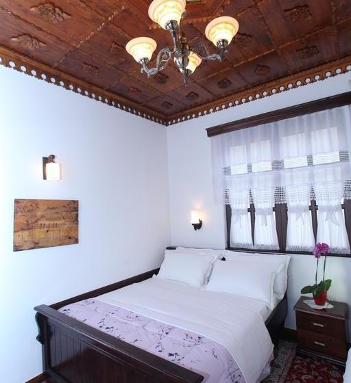 בית מלון כפרי Antipatrea