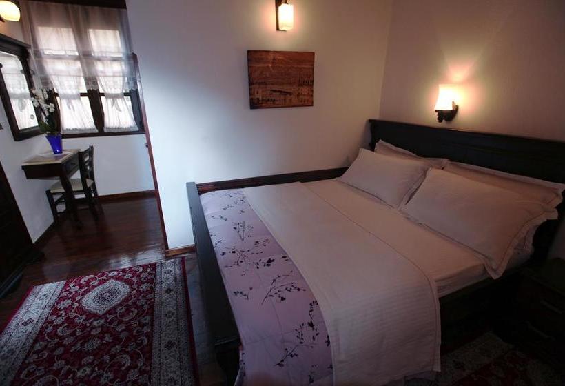 בית מלון כפרי Antipatrea