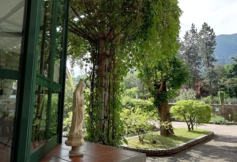 호텔 Casa Per Ferie Centro Beato Rosaz