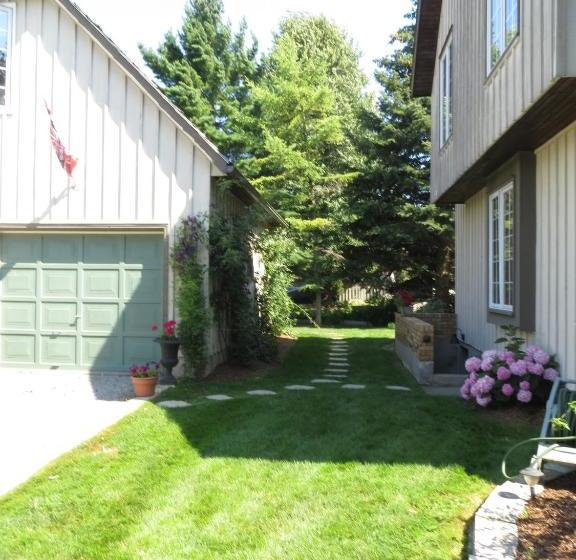 ホテル Cedar Gables Bed & Breakfast