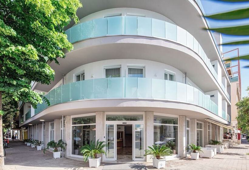 בית מלון כפרי Centrale