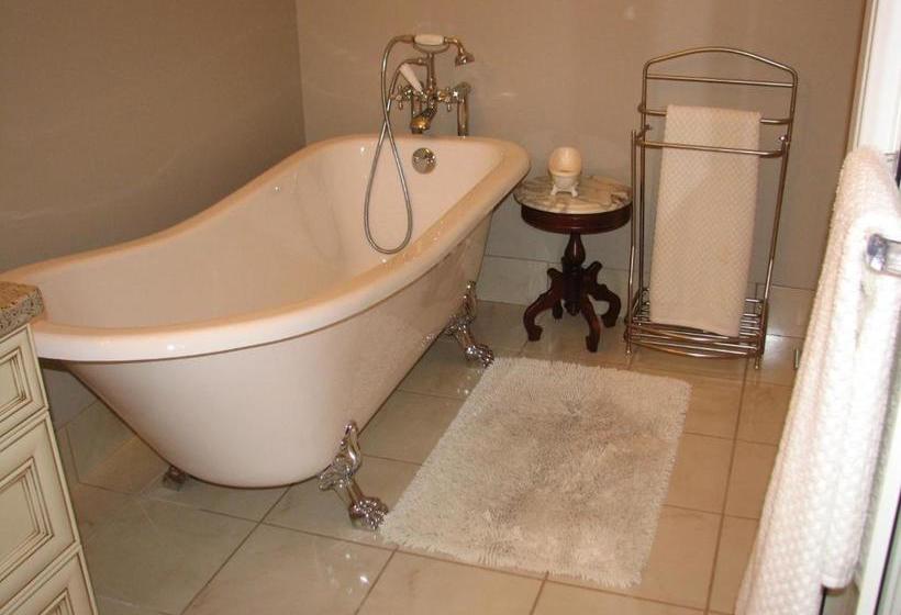 בית מלון כפרי Chesterfield Inn