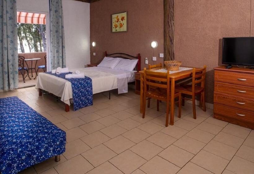 Отель Chez Pepe