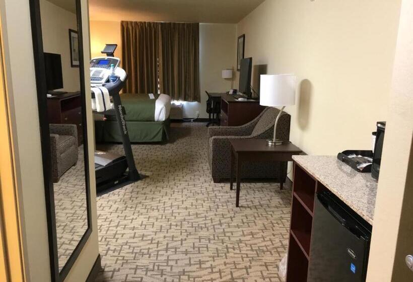 Cobblestone Hotel & Suites – Devils Lake