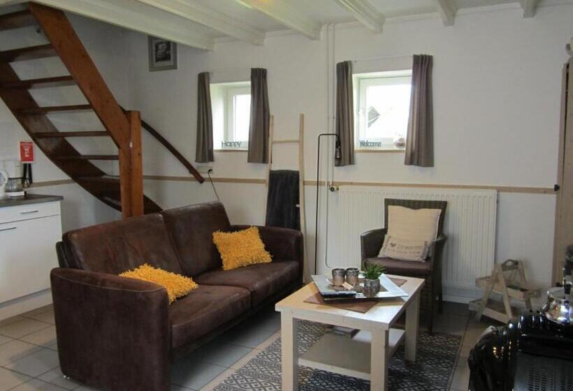 ホテル De Martiene Plats B&b & Appartement