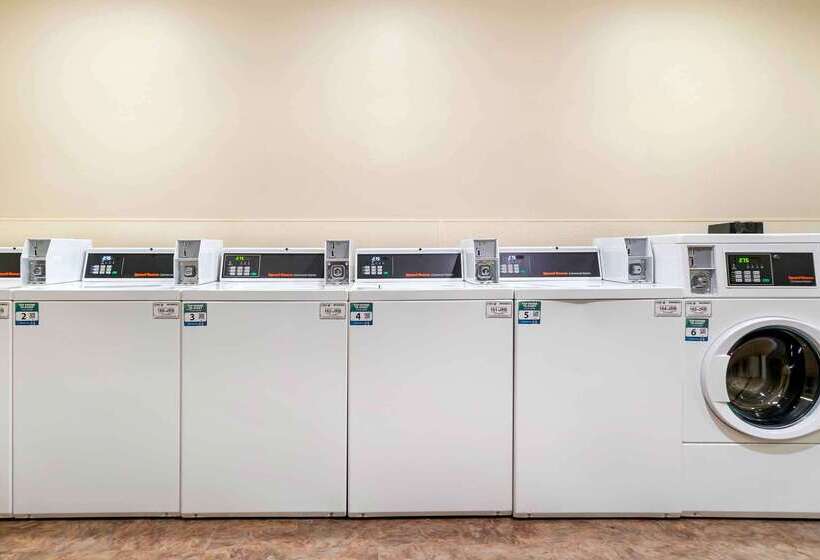 Отель Extended Stay America Select Suites  Grand Rapids  Wyoming