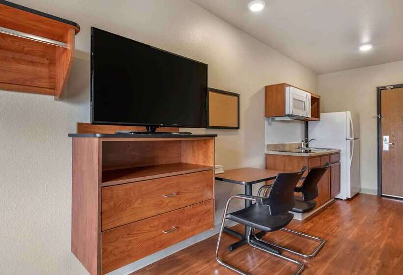 בית מלון כפרי Extended Stay America Select Suites  Lake Worth