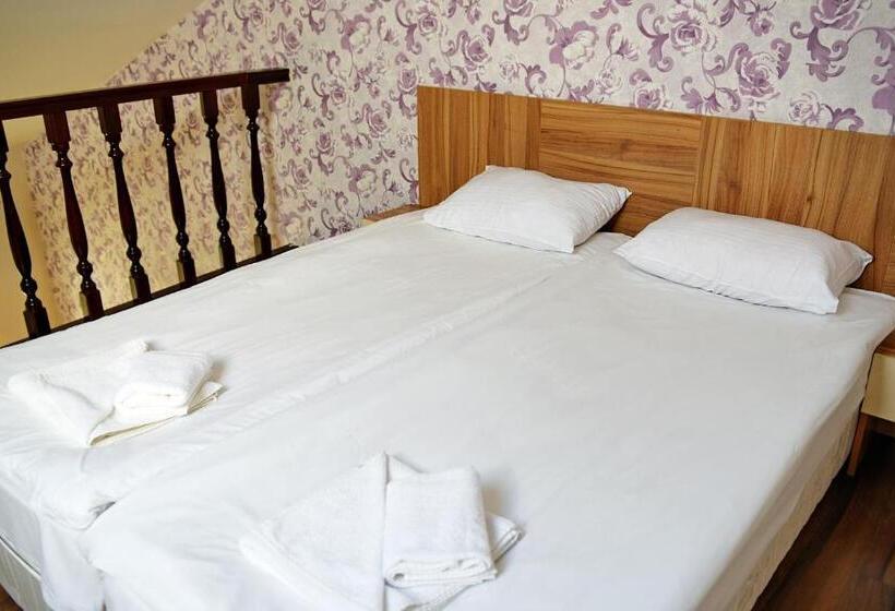 فندق Forest Nook Apart