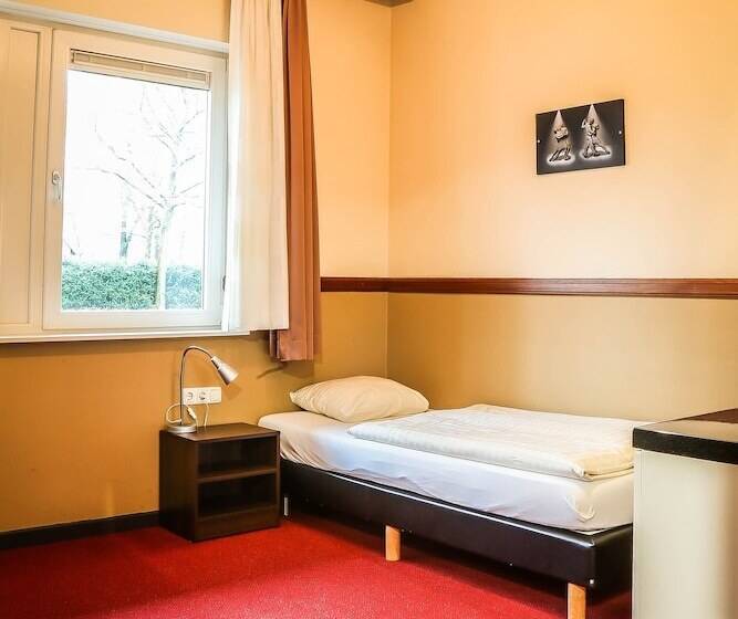 Отель Frans Op Den Bult