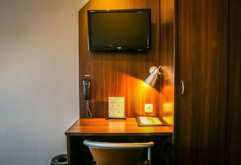 Отель Frans Op Den Bult