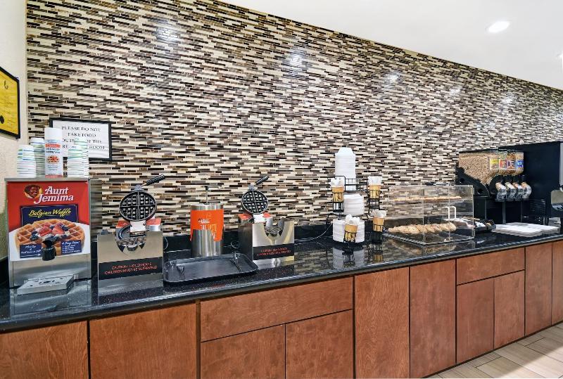 Отель Holiday Inn Galveston Island, An Ihg