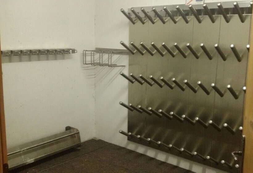 ホテル Garnì La Soldanella