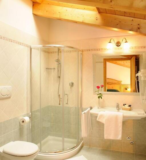 هتل Garnì La Soldanella