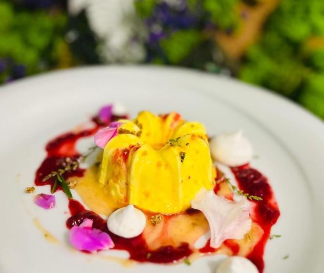 ホテル Glemerald Hostel