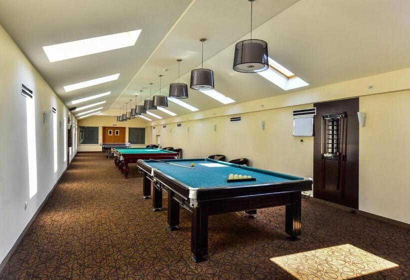 Отель Grand Resort Jermuk