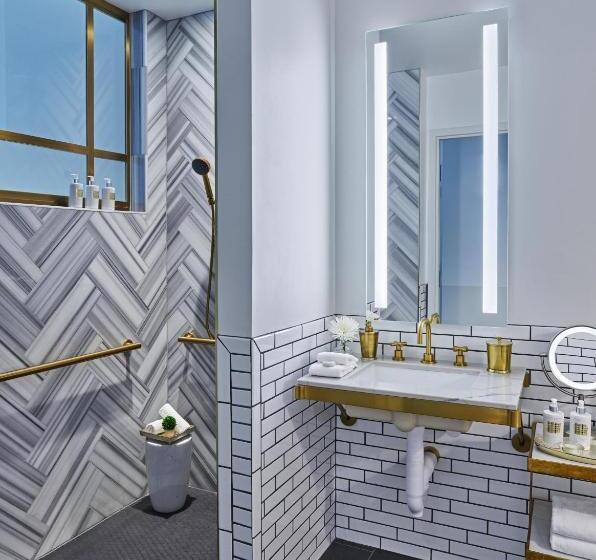 Halcyon A Hotel In Cherry Creek