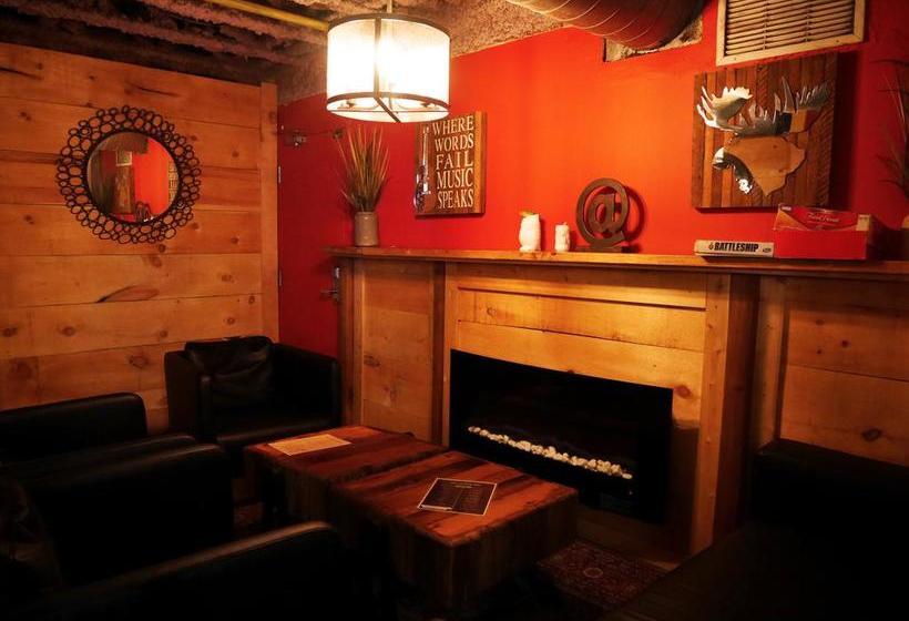 酒店 Hi-toronto Hostel