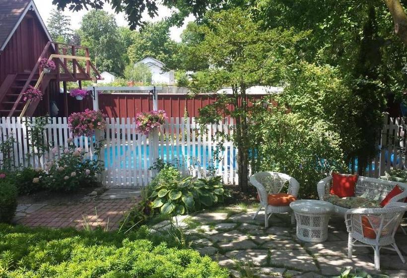 호텔 Historic Wilson Guy House