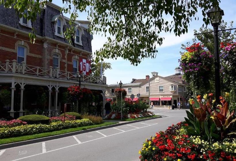 호텔 Historic Wilson Guy House