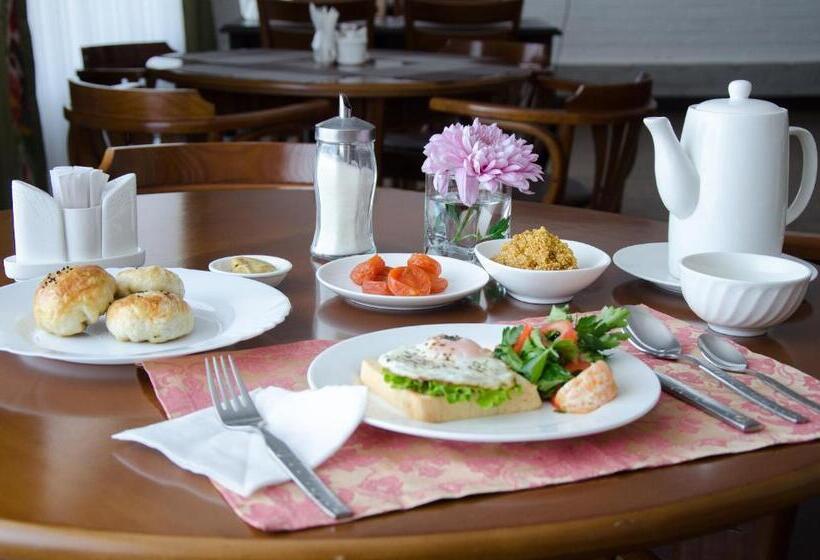 בית מלון כפרי Jipek Joli