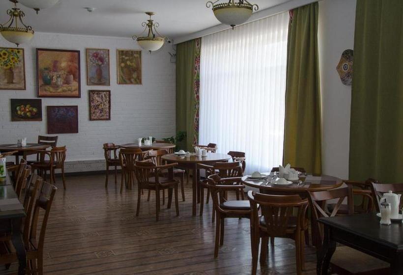 בית מלון כפרי Jipek Joli