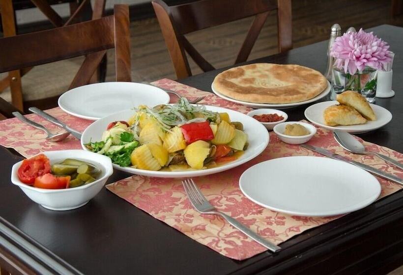 בית מלון כפרי Jipek Joli