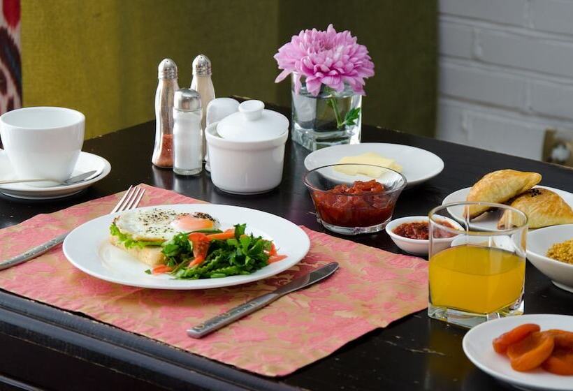 בית מלון כפרי Jipek Joli