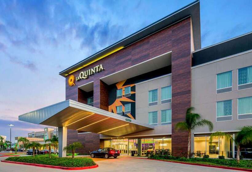 هتل La Quinta By Wyndham Mcallen Convention Center