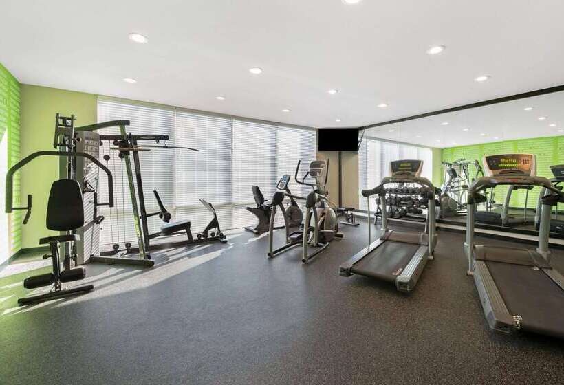 فندق La Quinta By Wyndham West Monroe