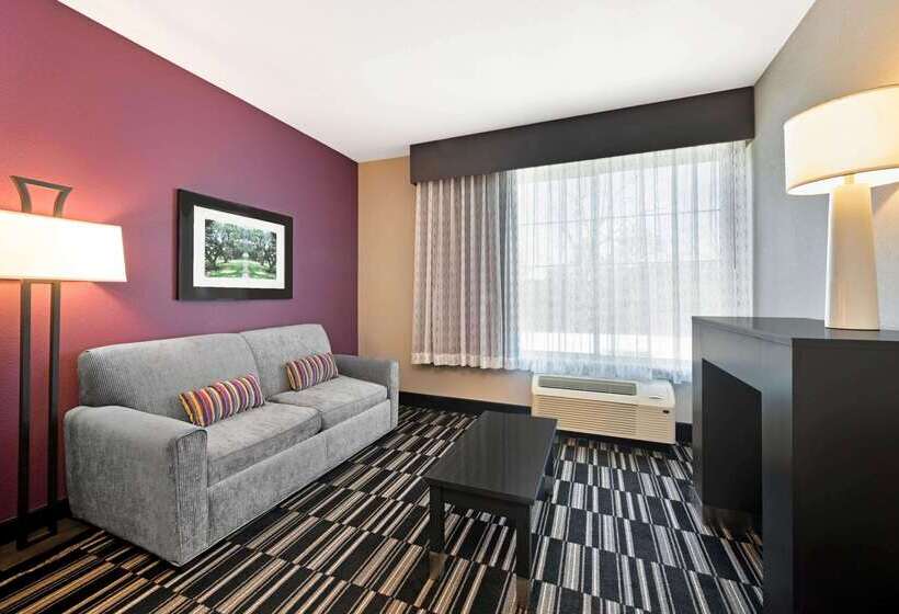 فندق La Quinta By Wyndham West Monroe