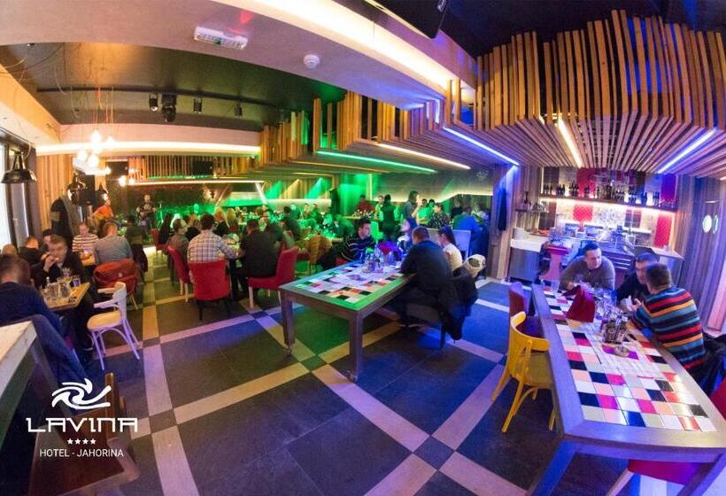 هتل Lavina