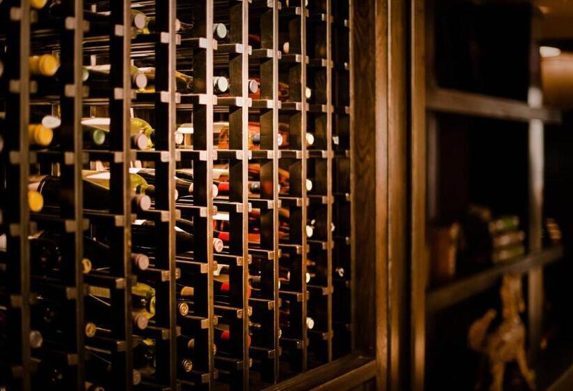 호텔 Leveque, Autograph Collection