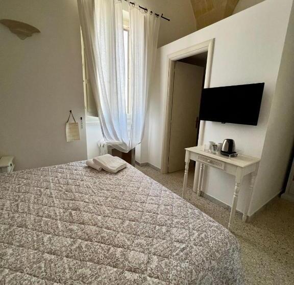 בית מלון כפרי Masseria Mazzetta Salento Corte Del Falconiere B&b