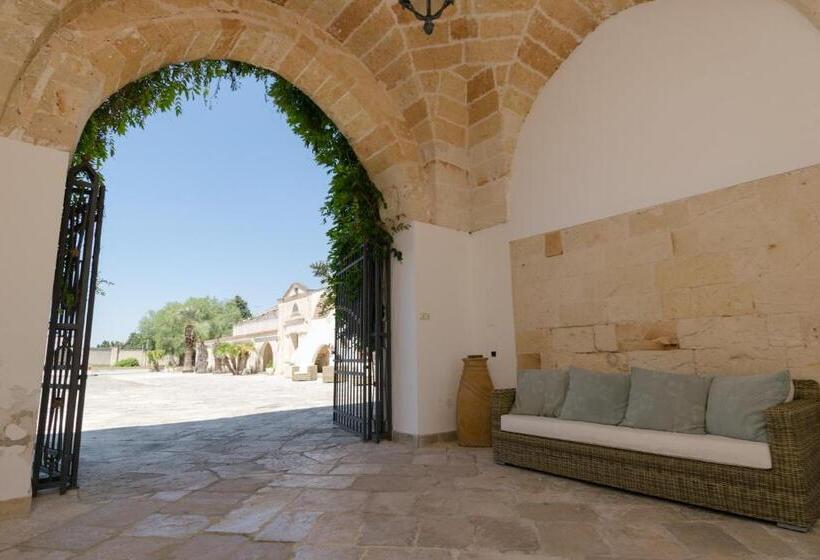 בית מלון כפרי Masseria Mazzetta Salento Corte Del Falconiere B&b